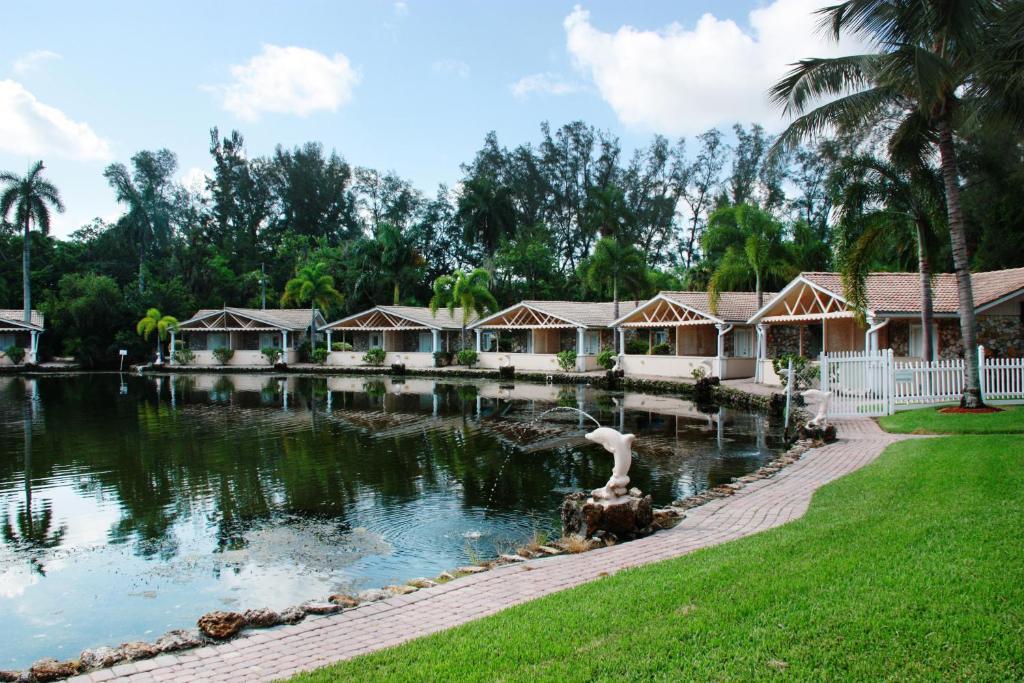 Rock Lake Resort Fort Myers Exteriör bild
